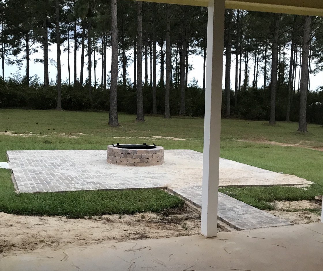 Paver fire pit